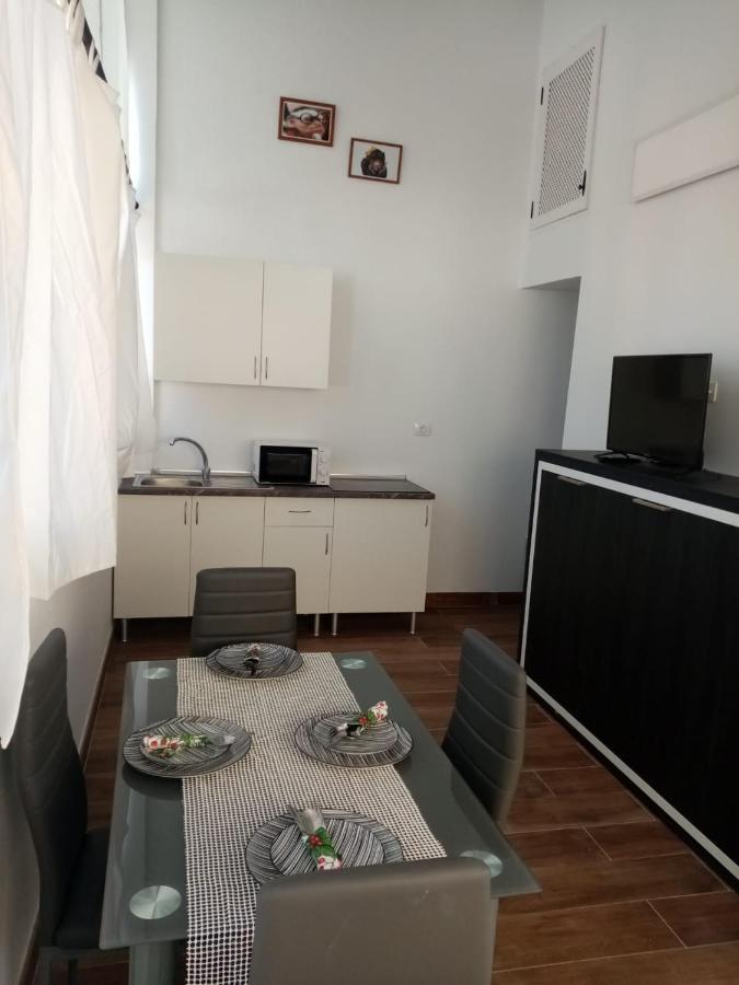 Aparthotel Mes 5 Bijoux Arona  Zewnętrze zdjęcie